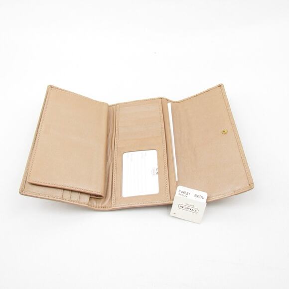 NWT Coach Dune Pebbled Leather Check Wallet - Picture 6 of 9